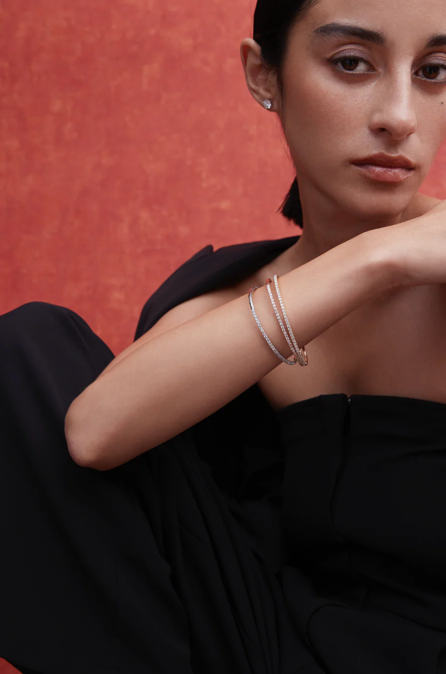 Half Flexible Bangle Yellow Gold - Image 2